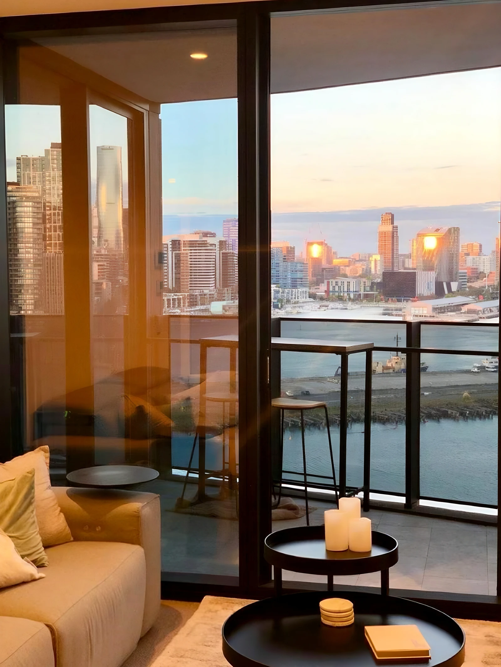 墨尔本Docklands两居|仅900💰12月起租
