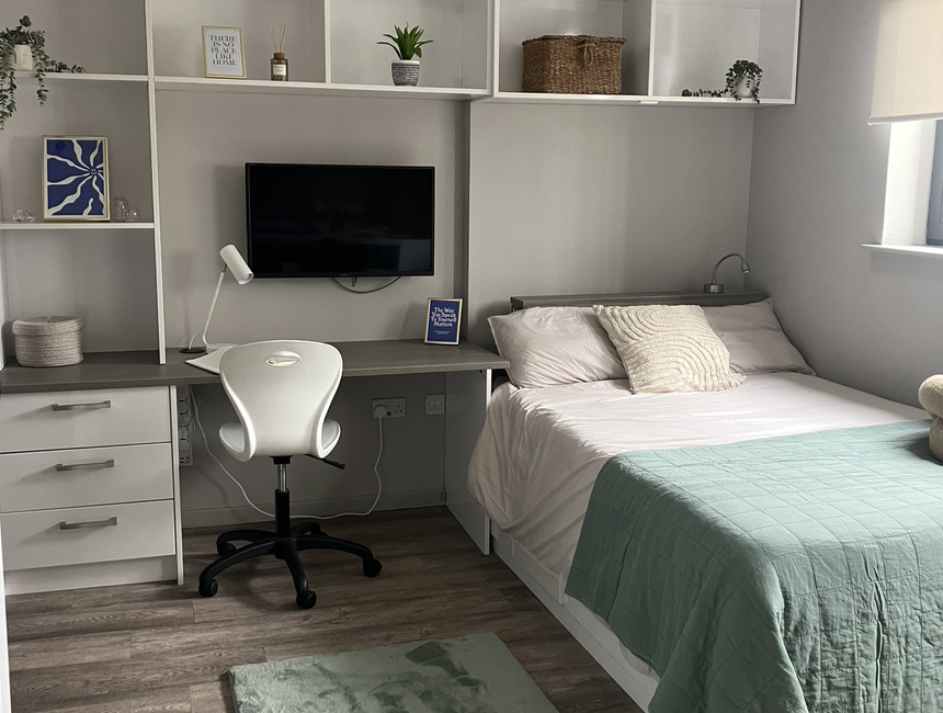 George Street Apartments Room Tour