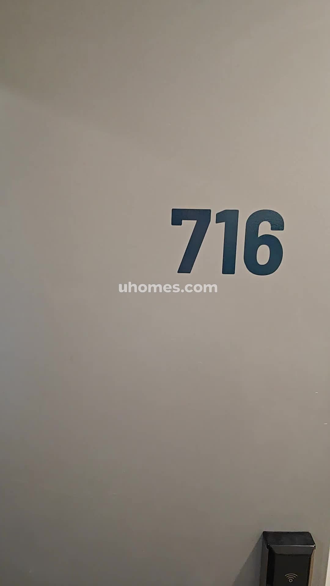 Thumb 223