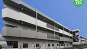 Live stream of a house tour at Atterecta SUGAMO, the student council building.